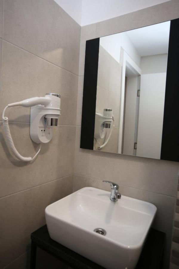 Apartments Artee Free Garage Parking Saraievo Exterior foto